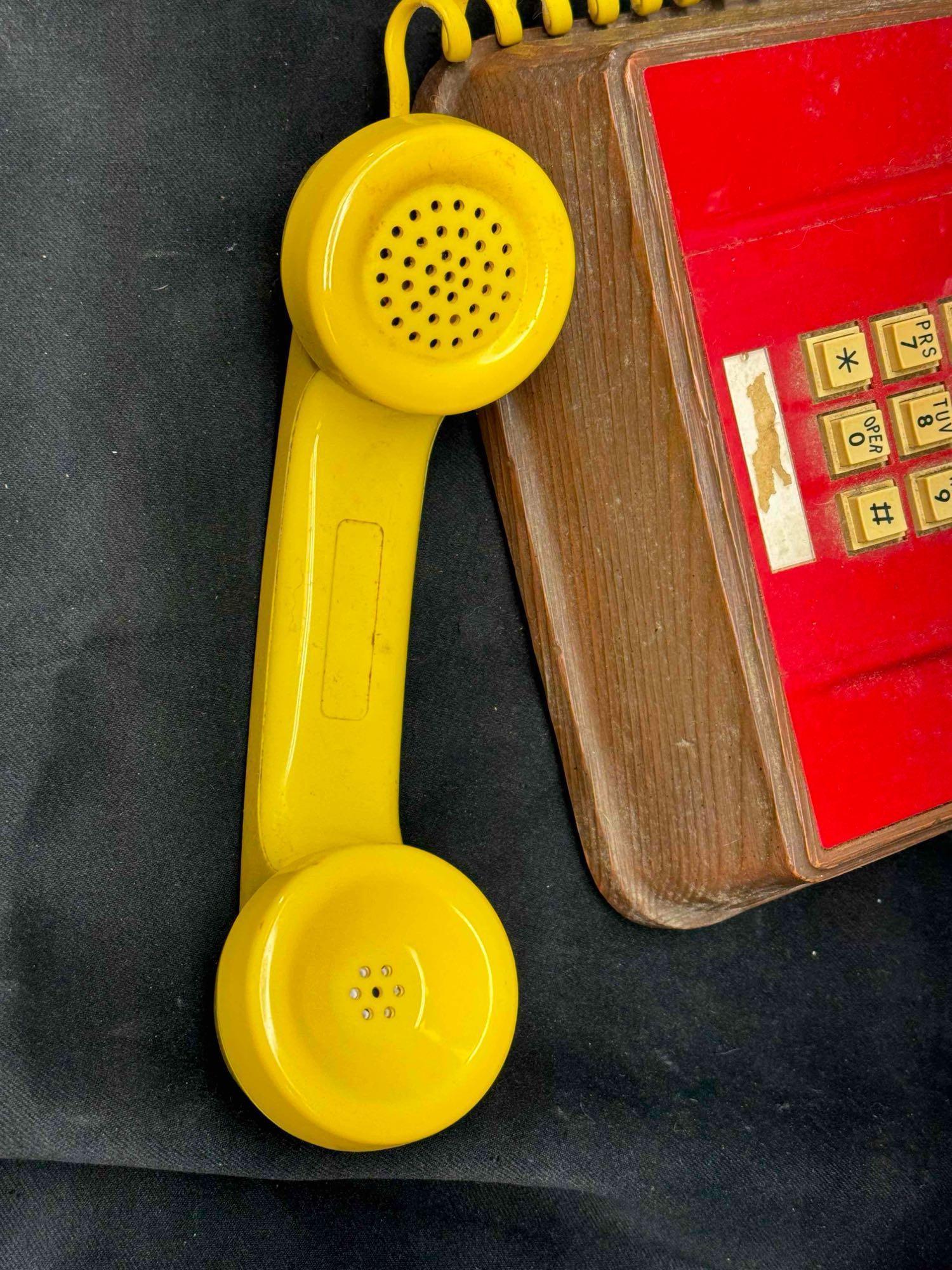 Vintage The Mickey Mouse Phone Landline Push Button Telephone 1976 Disney Rare