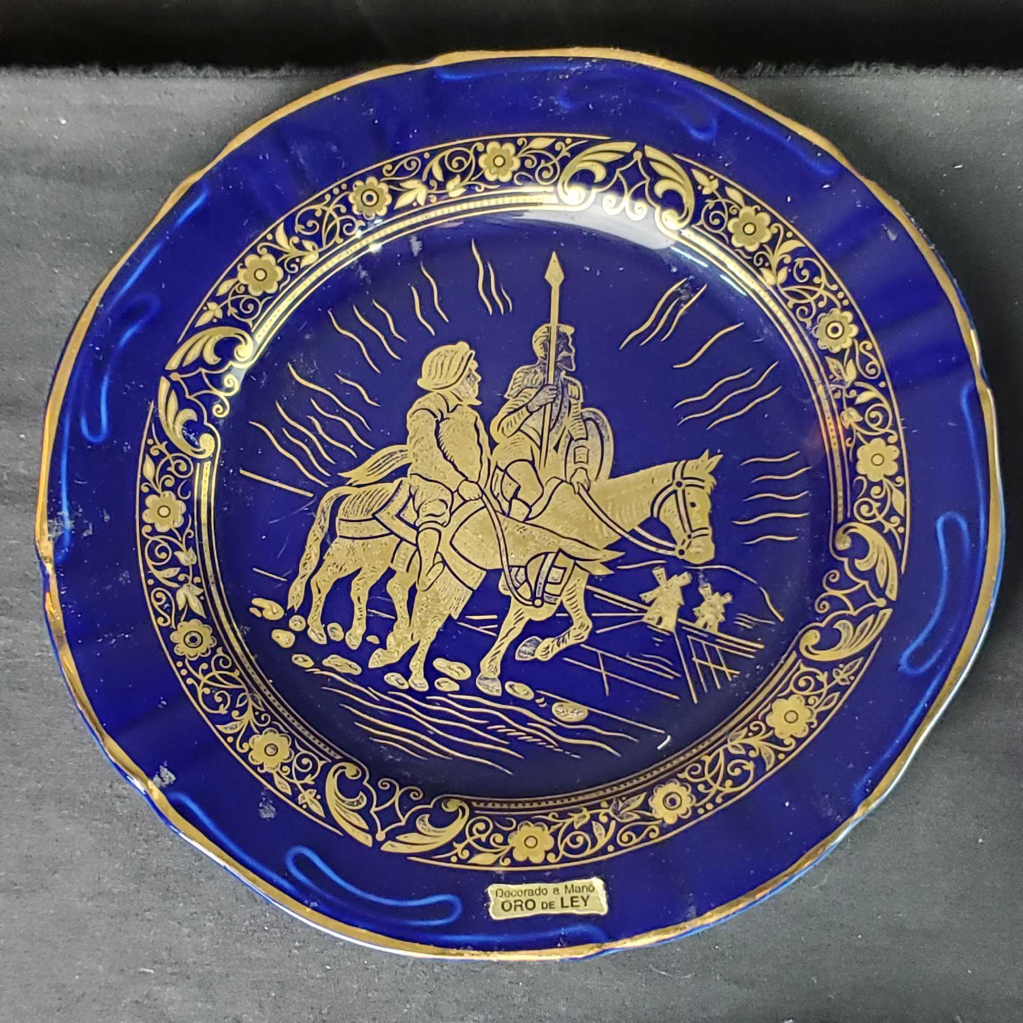8 decorative plates Praha Jerusalem Italy etc. some hand painted