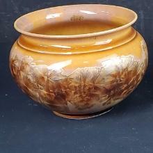 Unique pottery bowl signed W. Reiss