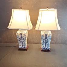 2 Matching blue/white porcelain floral pattern lamps wood base with shades