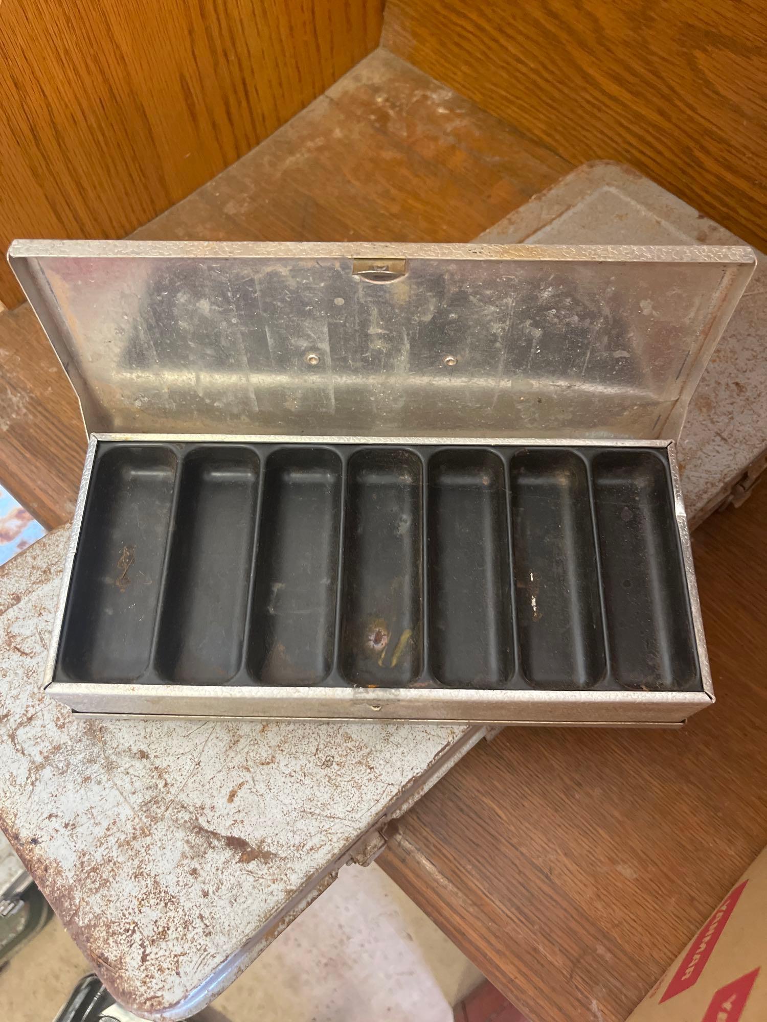 empty tool cases