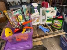 Tote of lawn products
