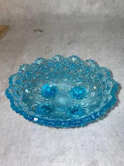 Vintage LE Smith Daisy and Button Oval Footed Dish