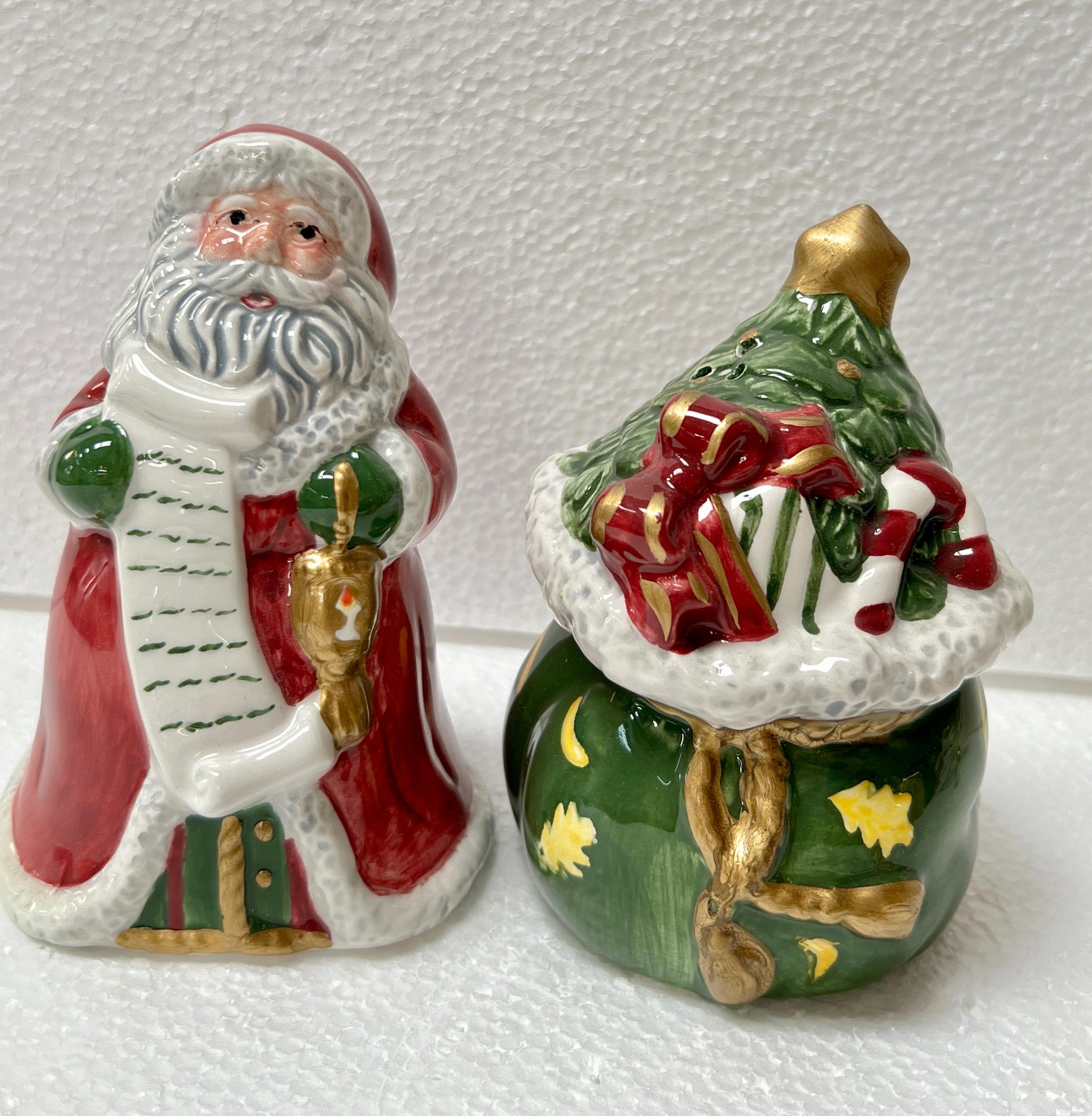 7PC SETS OF HOLIDAY SALT AND PEPPER SHAKERS