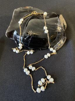 14K Gold and Fresh Water Pearl Necklace