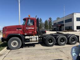 2001 Mack Cl713 Day Cab