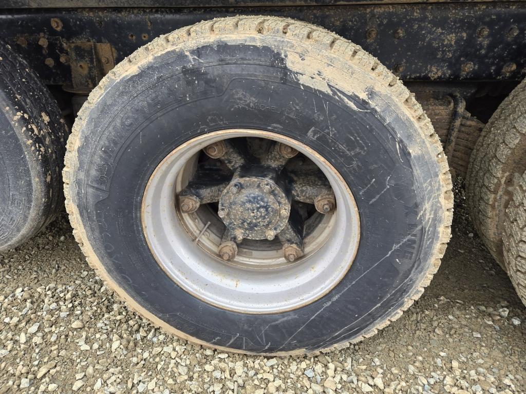 1992 Mack Dm690s Quad Axle Dump Truck