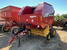 New Holland BR740A Baler