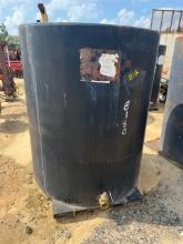 (1) 500 Gallon Fuel Tank On Skids