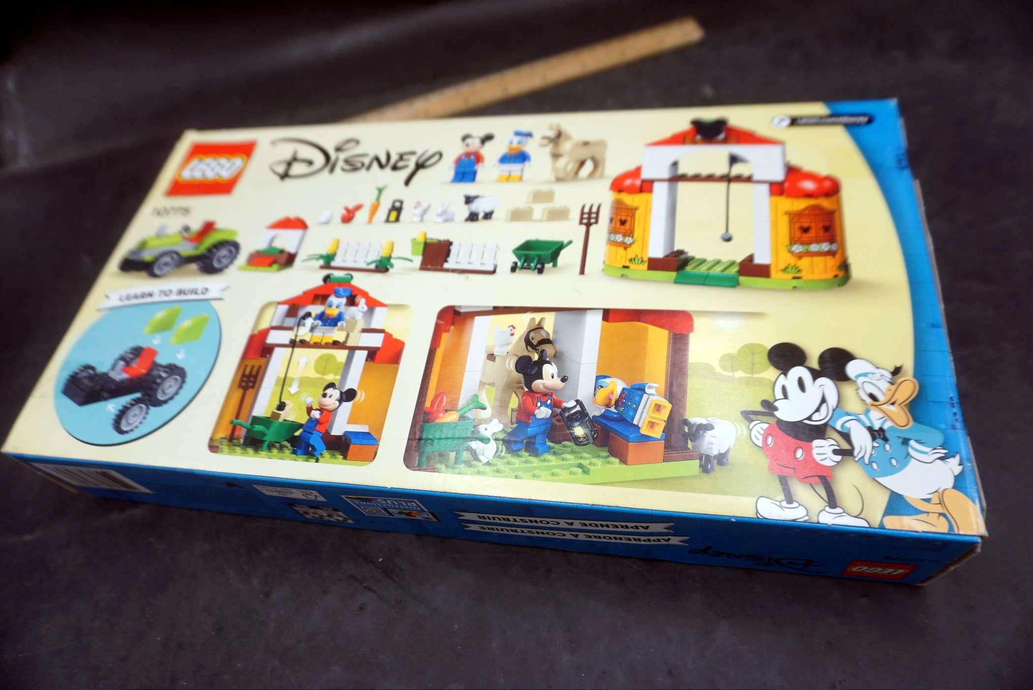 Lego #10775 Disney Mickey Mouse & Donald Duck'S Farm