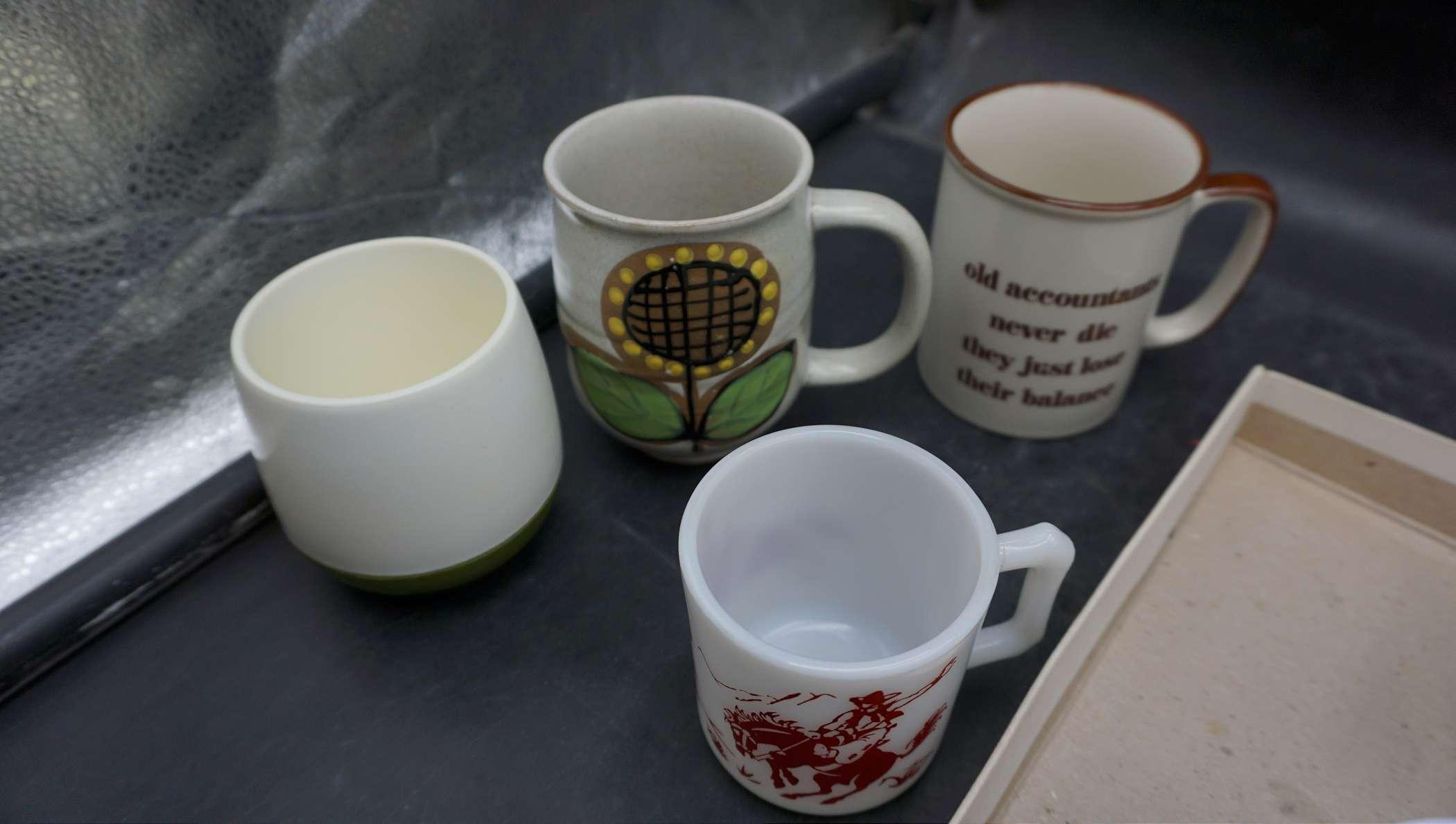 Koozy, Mugs & Glass Cups