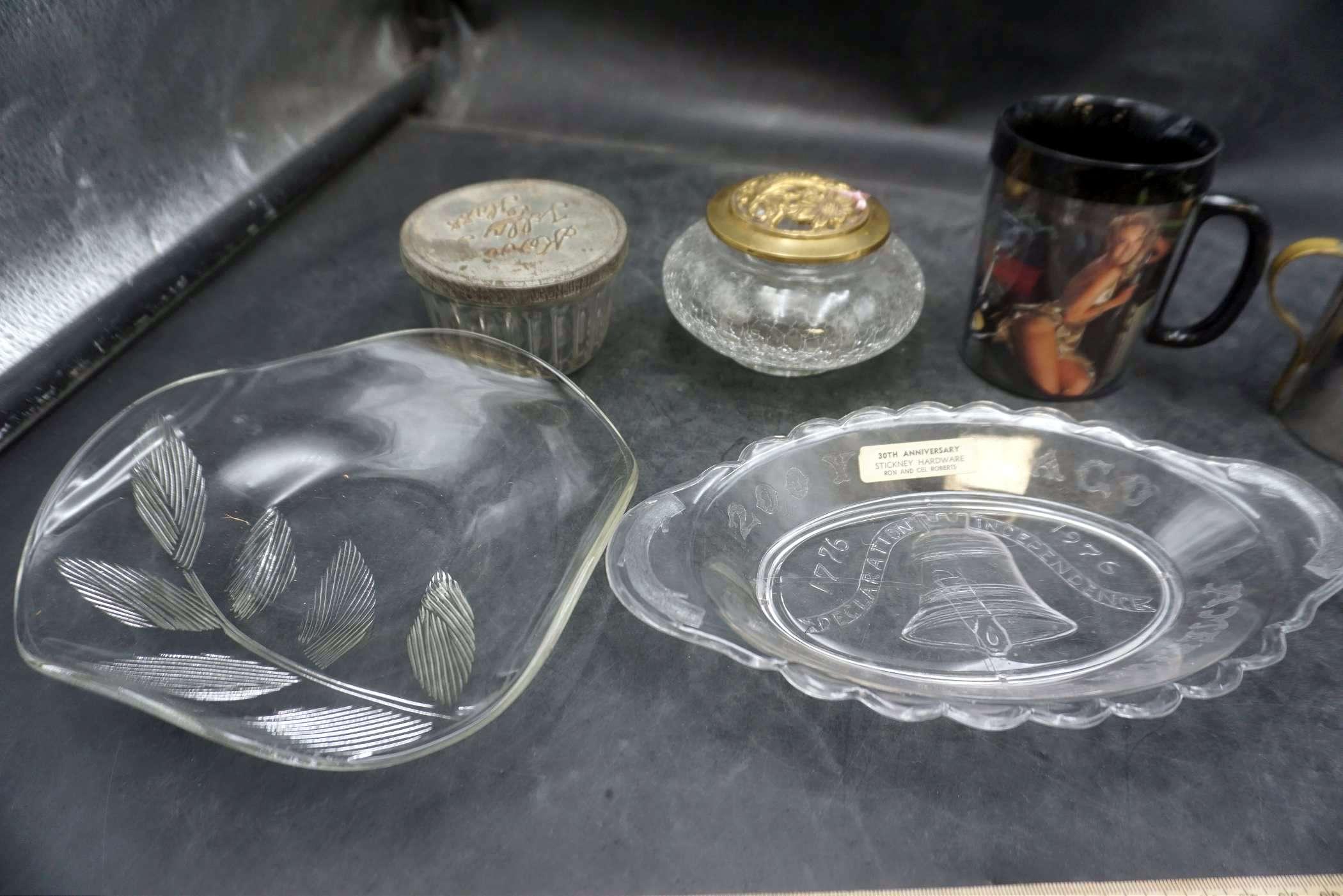 Glass Serving Bowls, Dishes, Jars & Mugs