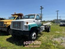 1992 Chevrolet C7 CAB AND CHASSIS