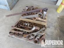 Large Lot of Straight Shank & Gooseneck Hammer Wre