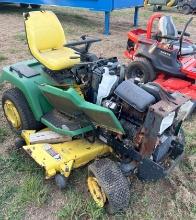 John Deere 455 Diesel Lawn Mower - 1508 hrs