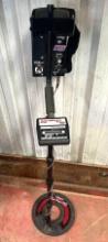 Classic IDX Metal Detector