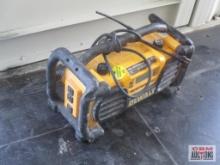 Dewalt DC012 Work Site Charger/ Radio - Runs... *BLB