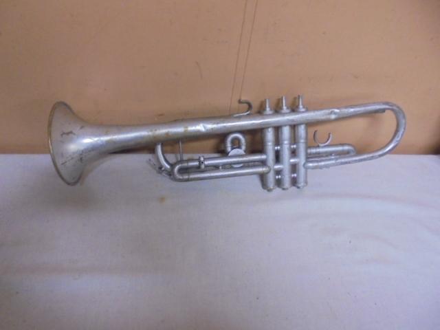 Vintage Wall Hanger Trumpet