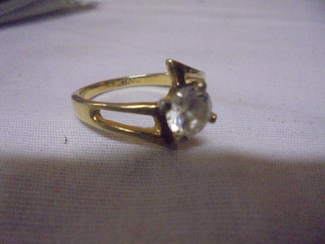 Beauiful Ladies Ring