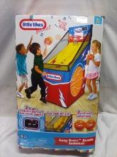 Little Tikes Easy Score Arcade Basketball.