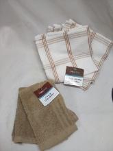 TrueLiving Dishcloth Lot- 2 Brown, 5 White and Tan Waffle