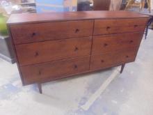Beautiful Solid Wood 6 Drawer Dresser w/Dovetailed Drawers