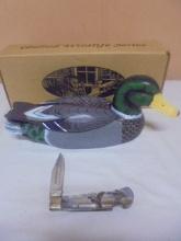1995 Limited Edition United Wildlife Series Wooden Duck & Folding Lockblade Knife Set