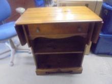 Beautiful Solid Wood Side Table w/ Drawer & 2 Drop Leaves