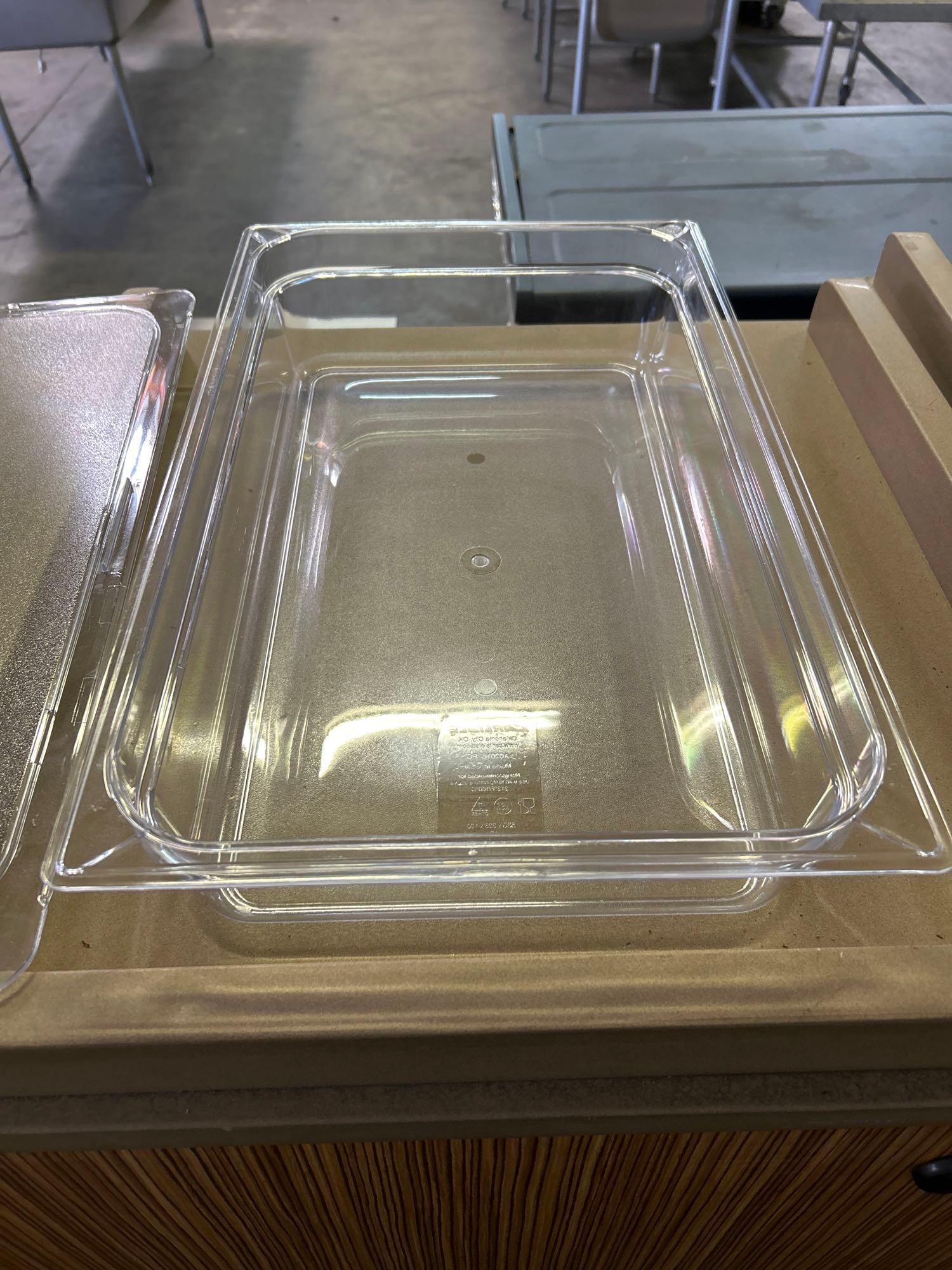 New Carlisle Full Size x 4 in. Plastic Food Pans with Lids