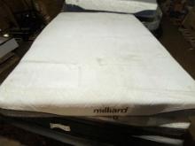 FULL SIZE MEMORY FOAM MATTRESS WITH ZIP-OFF COVER
