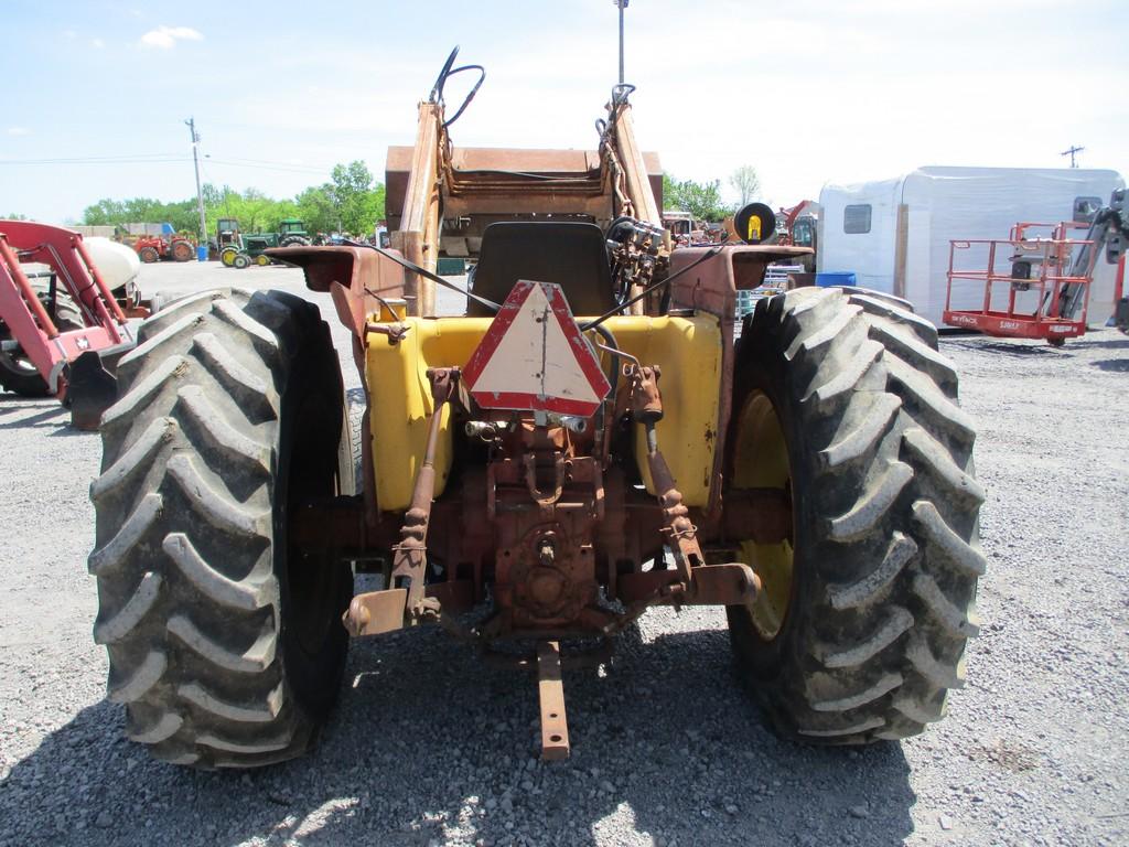 INTERNATIONAL 574 W LOADER