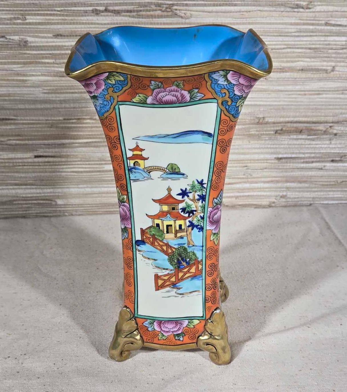 Vintage Art Glass & Porcelain