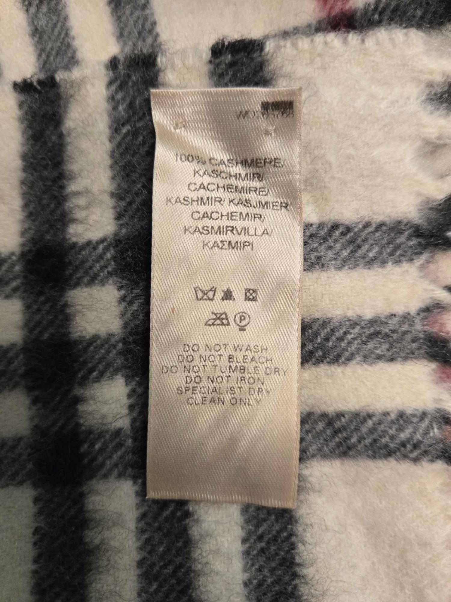 10 Vintage Pre-Owned Cashmere & Pashmina Scarves Incl. Authentic Burberry