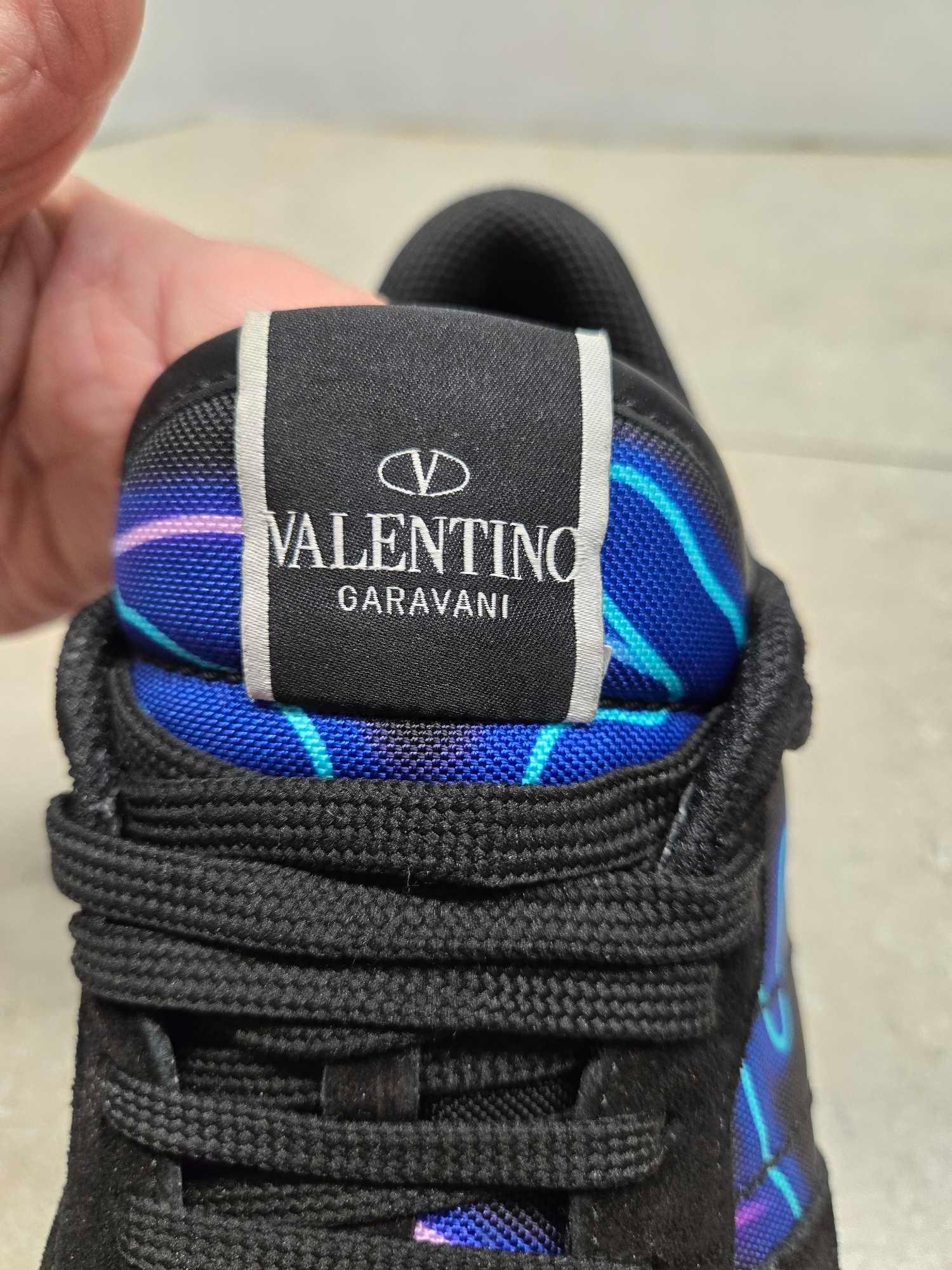 Authentic Men's Pre-Owned Valentino Garavani Sneakers