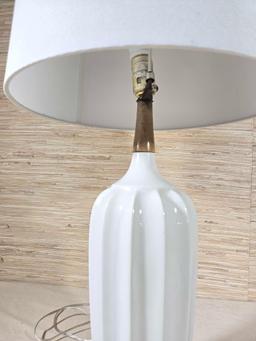 Mid Century White Pottery Base Table Lamp