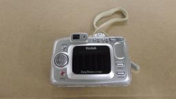 kodak easy share, digital camera with case