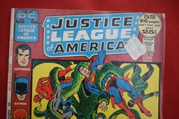 JUSTICE LEAGUE #99 | SEEDS OF DESTRUCTION! | NICK CARDY - 1972 | *SOLID - STICKER - SEE PICS*