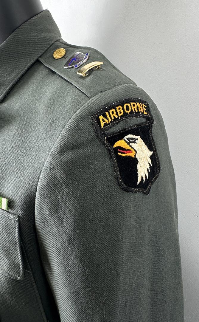 Vietnam 101st Airborne Officer Jacket Uniform