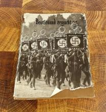 WW2 German Deutschland Erwacht Card Album
