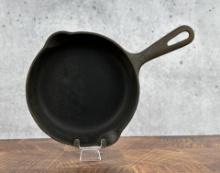 Griswold No 3 709k Cast Iron Frying Pan Skillet