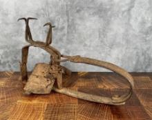 Antique Hand Forged Clutch Wolf Trap