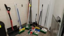 LARGE GROUPING OF CLEANING ITEMS