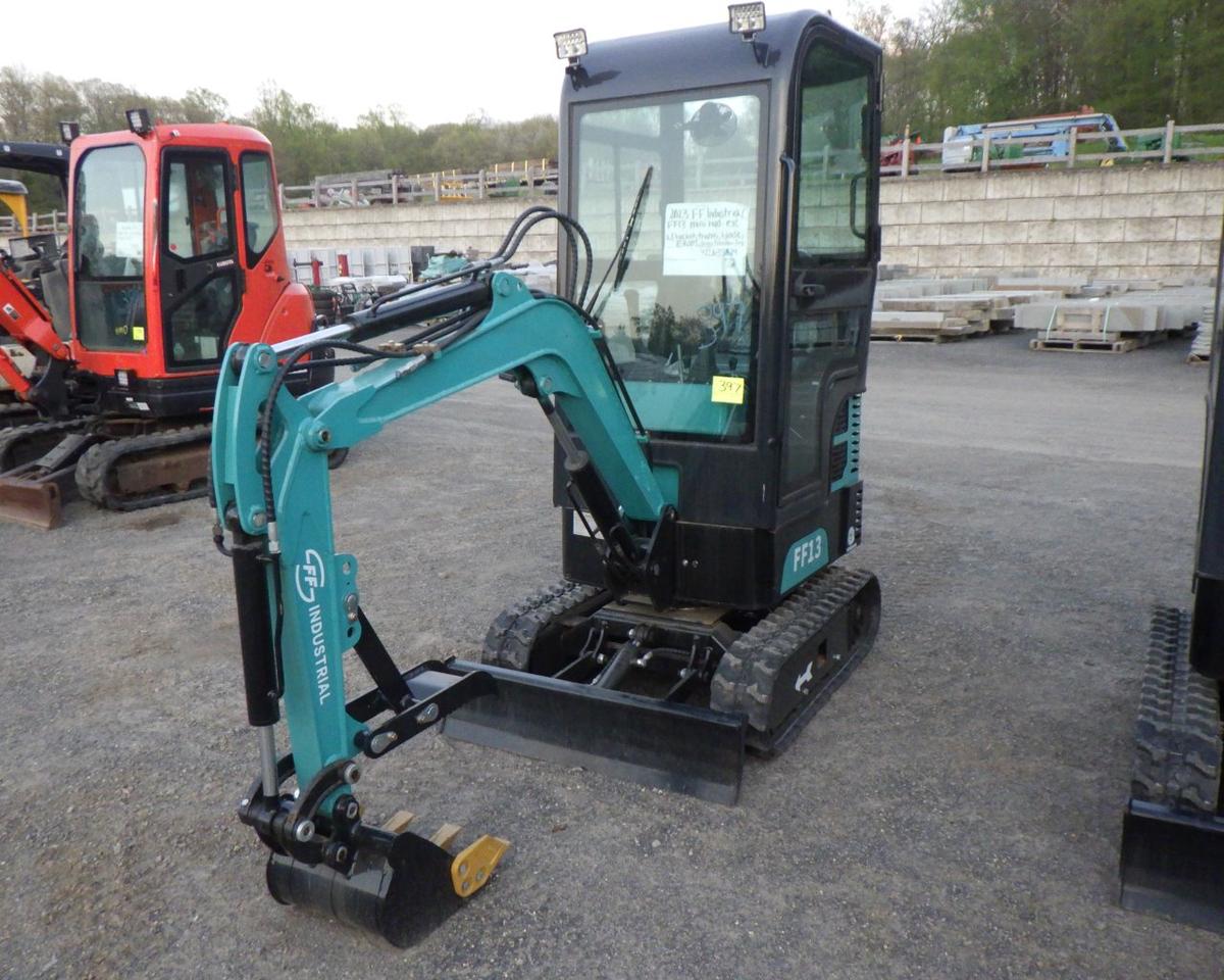 2023 FF INDUSTRIAL FF13 Mini Hyd Excavator w/Bucket   Thumb   Blade   EROPS