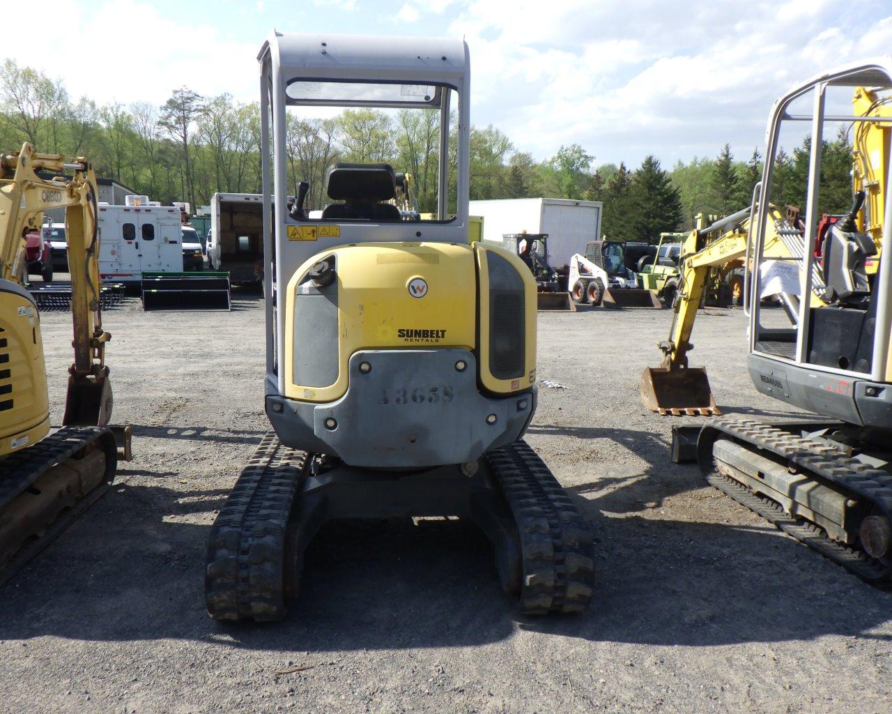 WACKER NEUSEN EZ28 Hyd Excavator w/Bucket   Blade   ROPS   Rubber Tracks