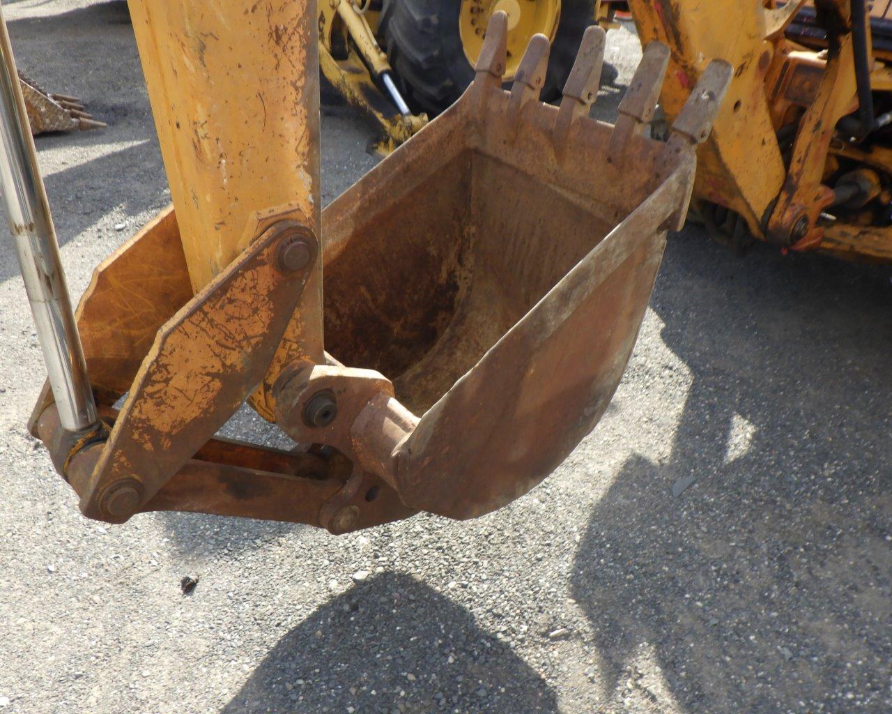 CASE 580D Wheel Loader Backhoe   EROPS   2WD s/n:9082742