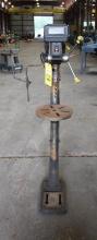 DRILL PRESS, CENTRAL MACHINERY, 13", 5/8" cap., 3/4 HP