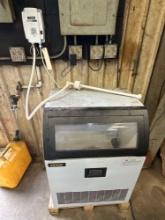 Vevor Ice Machine with Vevor Bottled Water Dispenser