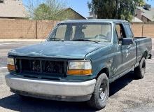 1996 Ford F-150 XL 2 Door Extended Cab Pickup Truck