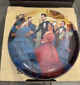 COLLECTIBLE CERAMIC PLATE - IN ORIGINAL BOX WITH PAPERS