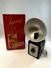 Herco Imperial 620 Snap Shot Camera with Flash Attachment and Box Used